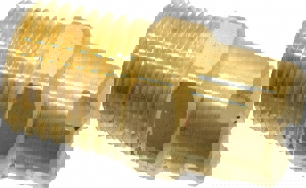 Brass Standard Fan Nozzle: 1/4